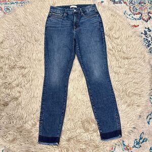 Good American good waist jeans size 8/29